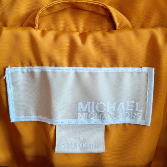 MICHAEL KORS Quilted Barn Jacket - Picture 7 of 16